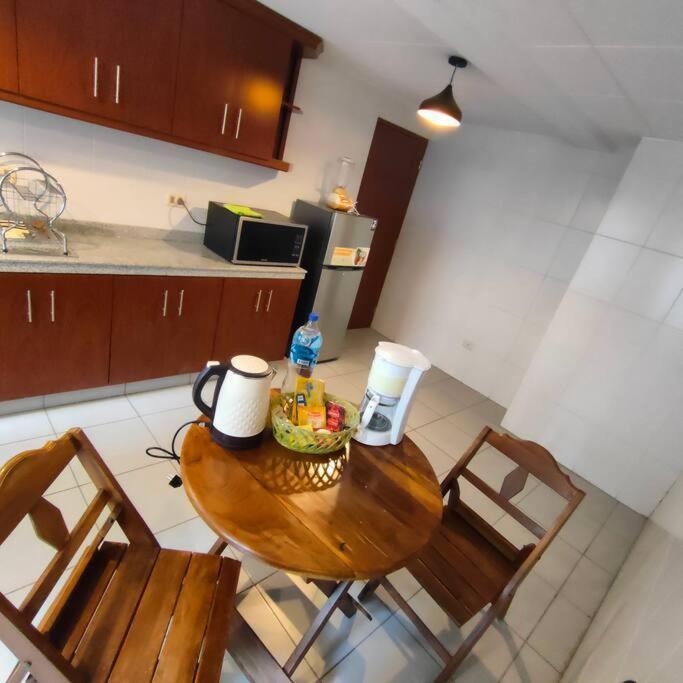 Comodo, Acogedor Y Excelente Ubicacion En Sopocachi Apartamento *